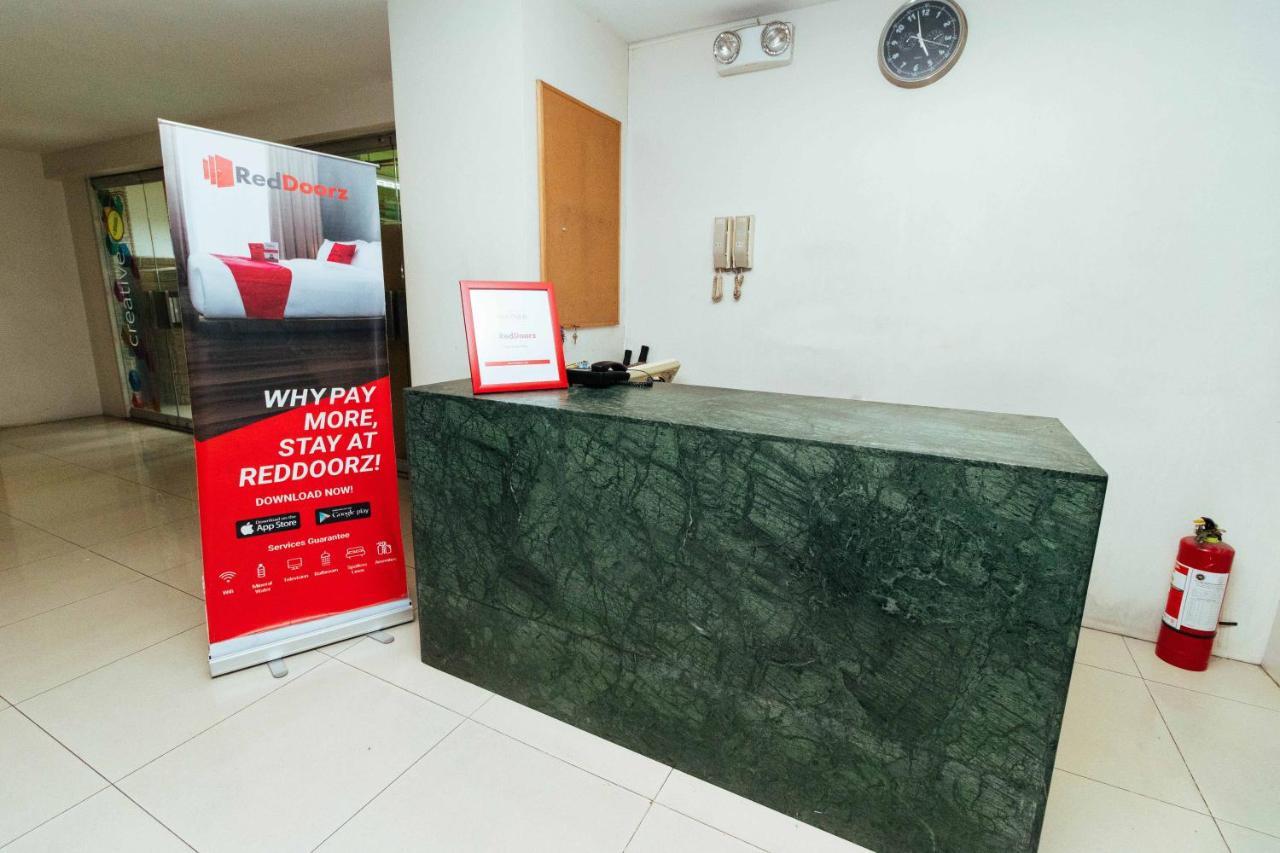 Reddoorz Near Osmena Highway 1 Makati City Exterior foto